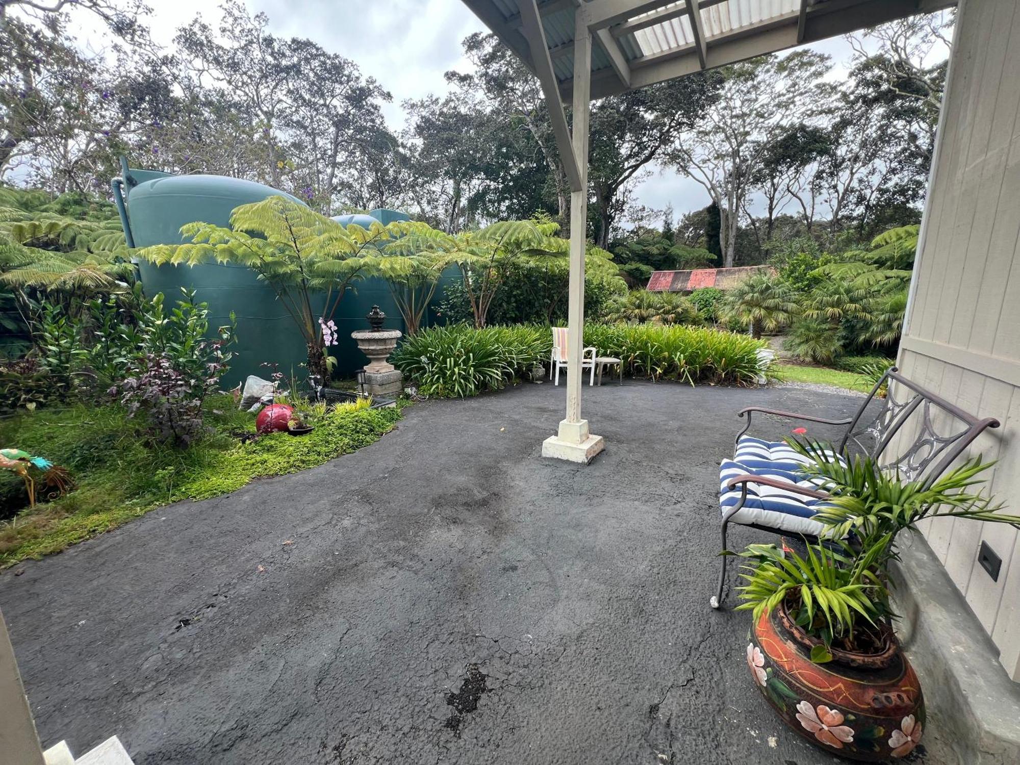 Aloha Junction Bed And Breakfast -Minutes Away From Hawaii Volcanoes National Park Exterior photo
